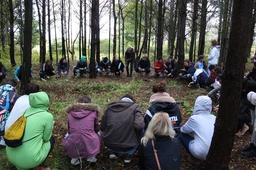 The images represent one of the efforts we practice at DNS to fight the Climate Crisis: school gardening and reconnection with Nature. 